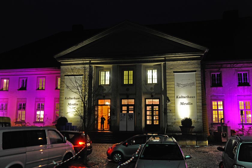 Kunsthandwerkermarkt im Kulturhaus Mestlin, Foto: Hinterland